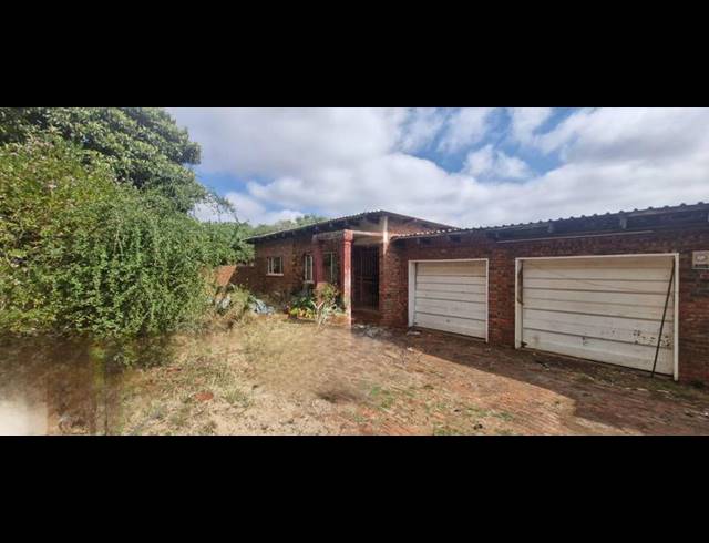 FARM FOR SALE IN MONAVONI AH